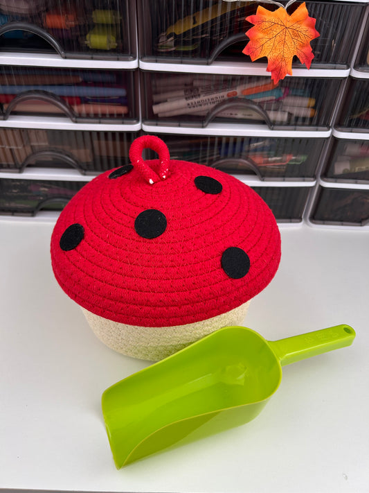 Toadstool Treasure Trove Scoop